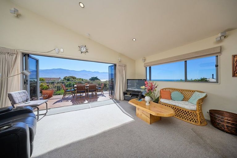 Photo of property in 4 Dover Terrace, Kaikoura, 7300