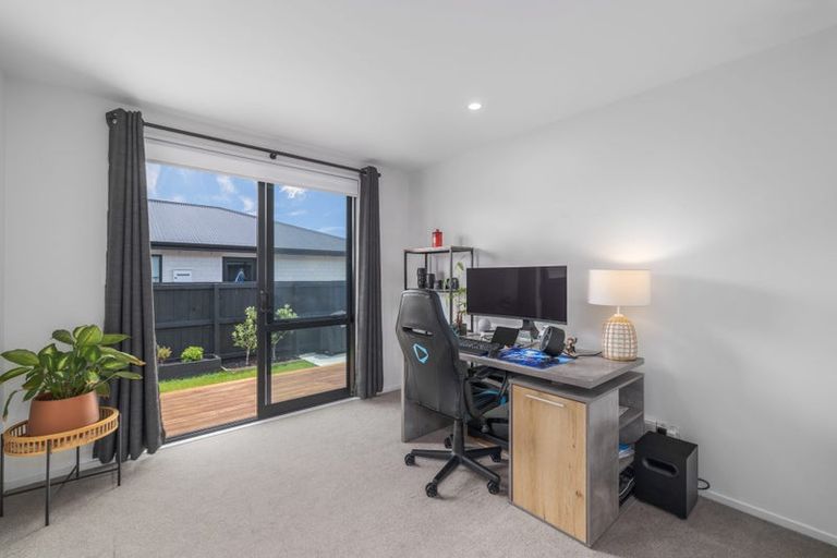 Photo of property in 6 Youngston Lane, Woolston, Christchurch, 8023
