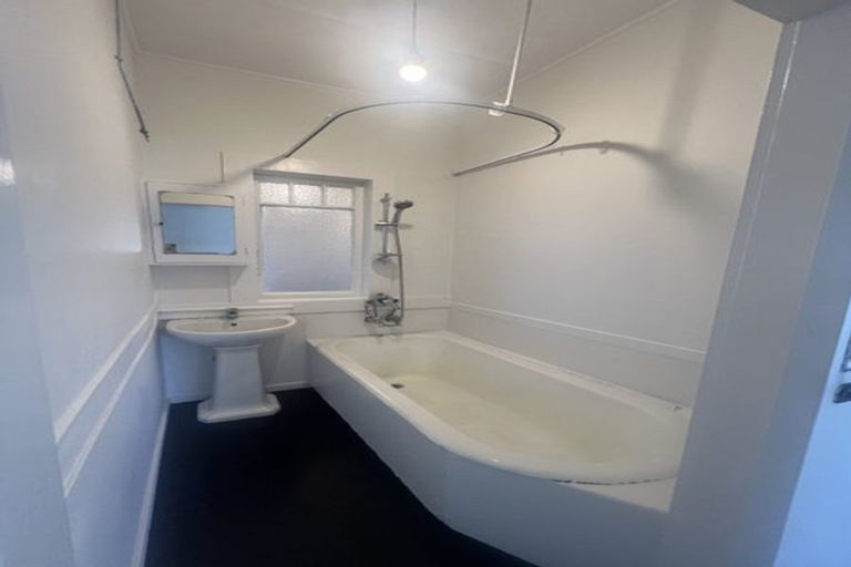 Photo of property in 91 Avalon Drive, Nawton, Hamilton, 3200