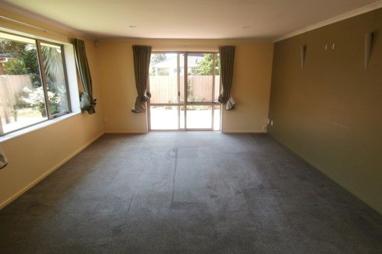 Photo of property in 86 Neville Street, Spreydon, Christchurch, 8024