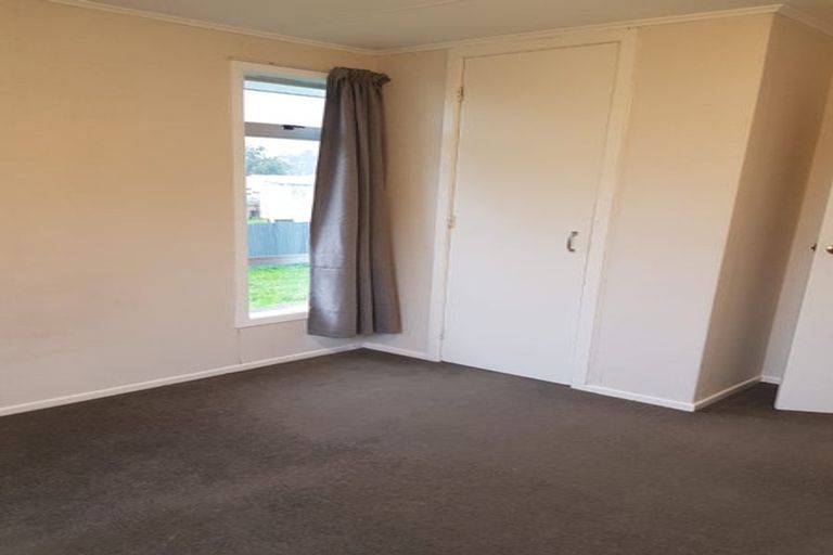 Photo of property in 31 Antrim Crescent, Wainuiomata, Lower Hutt, 5014