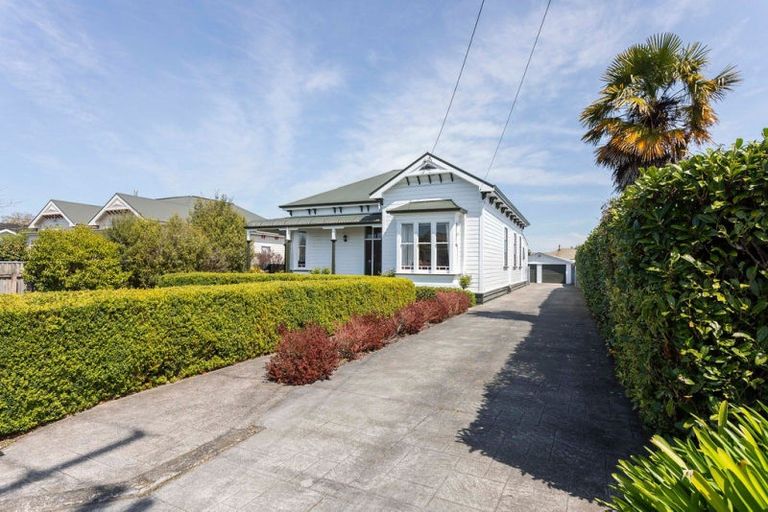 Photo of property in 21 Victoria Avenue, Dannevirke, 4930