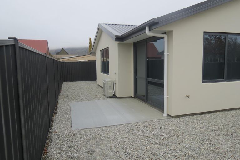 Photo of property in 2 Wicklow Street, Cromwell, 9310
