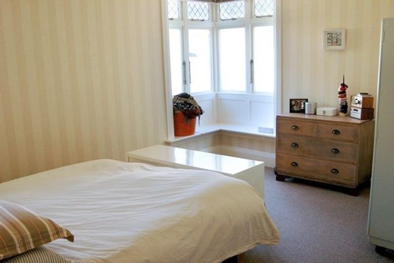 Photo of property in 195 Derwent Street, Island Bay, Wellington, 6023