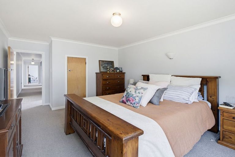 Photo of property in 5 Sheffield Street, Awapuni, Palmerston North, 4412