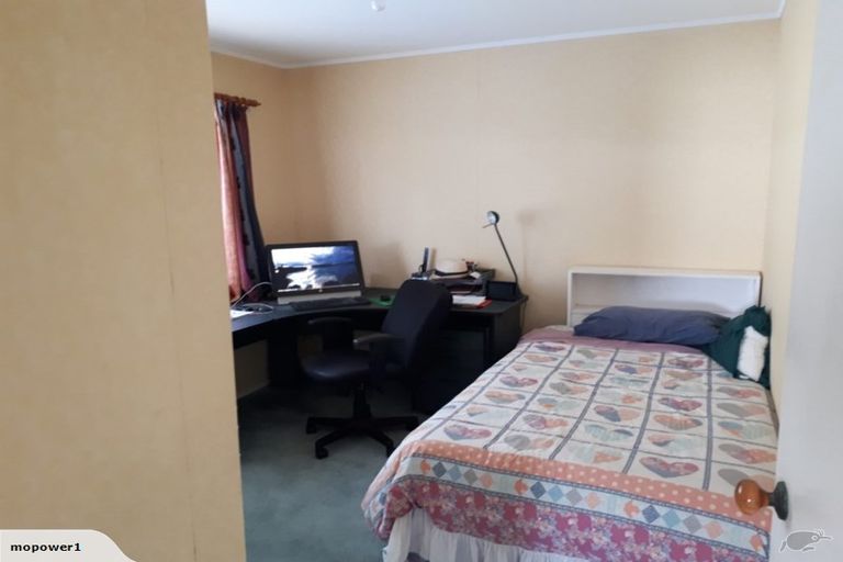 Photo of property in 17 Matakohe Place, Portland, Whangarei, 0178