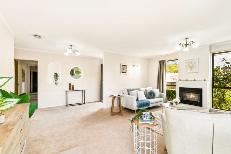 Photo of property in 8a Beauchamp Street, Karori, Wellington, 6012