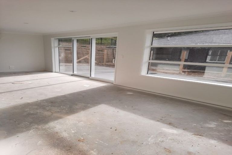 Photo of property in 33 Lakeside Terrace, Omokoroa, 3114