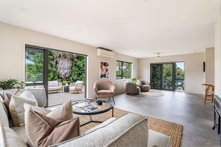 Photo of property in 103 Zanders Road, Helensville, Waimauku, 0882