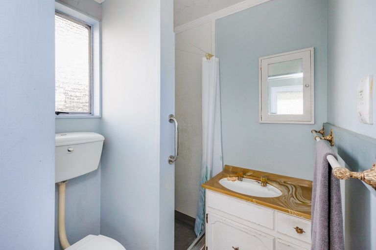 Photo of property in 1/24 Palliser Place, Milson, Palmerston North, 4414