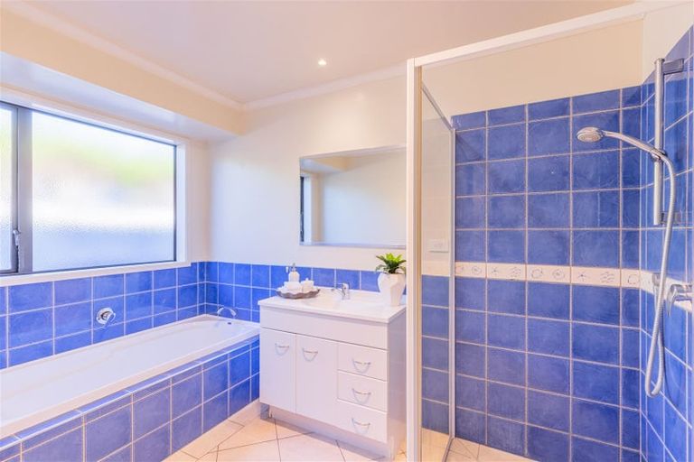 Photo of property in 16 Milbrook Place, Chartwell, Hamilton, 3210