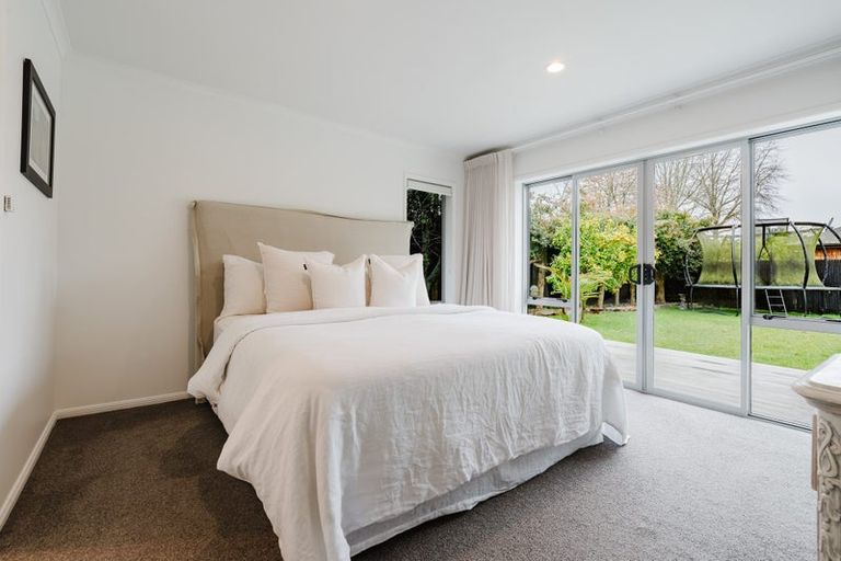 Photo of property in 26 Nielsen Gardens, Rototuna, Hamilton, 3210