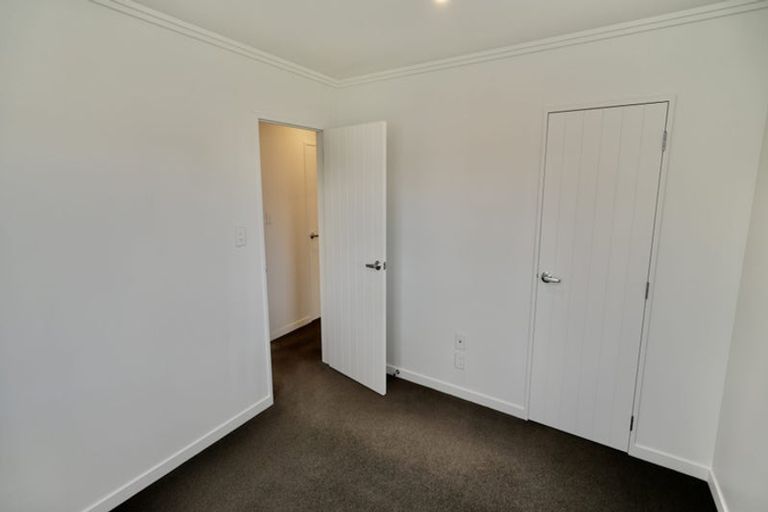 Photo of property in 27 Rosalie Terrace, Kelvin Grove, Palmerston North, 4414
