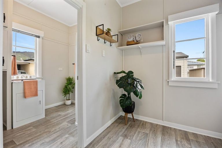 Photo of property in 35 Oxford Street, Richmond, 7020