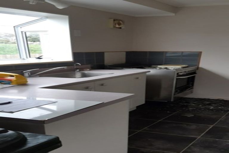 Photo of property in 23 Sunburst Court, Paraparaumu Beach, Paraparaumu, 5032