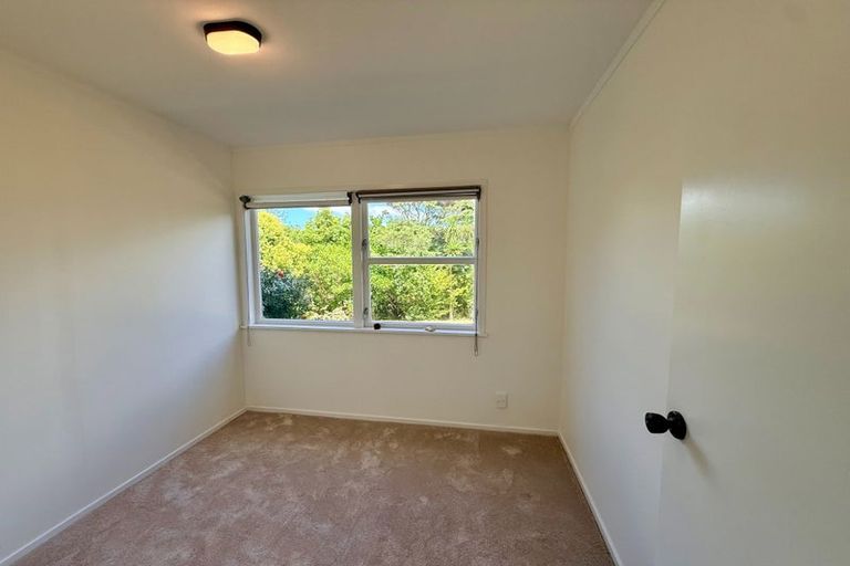 Photo of property in 10 Hilling Street, Titirangi, Auckland, 0604
