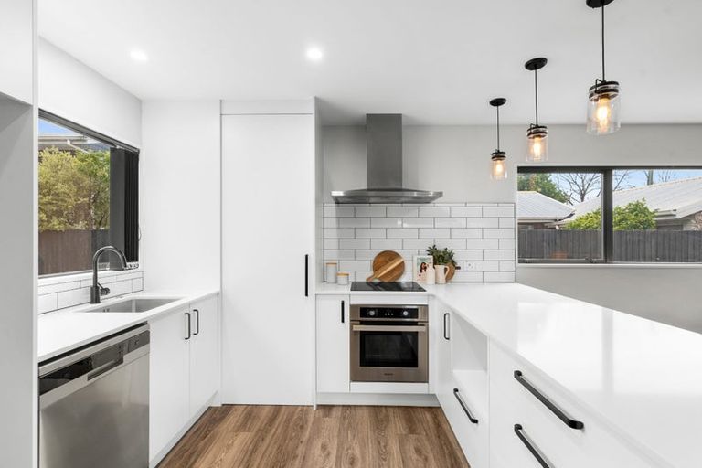 Photo of property in 1/90 Bishop Street, St Albans, Christchurch, 8014