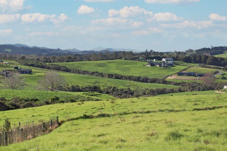 Photo of property in 599 Kaiwaka-mangawhai Road, Hakaru, Wellsford, 0975