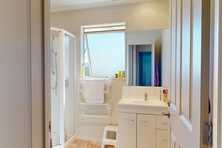 Photo of property in 6a Oxford Street, Hampstead, Ashburton, 7700