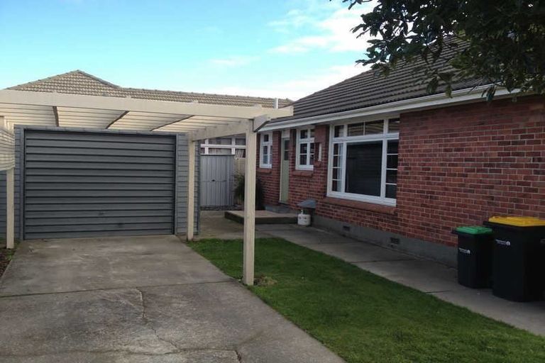 Photo of property in 2/28 Coronation Street, Spreydon, Christchurch, 8024