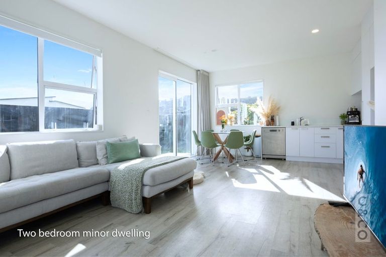 Photo of property in 44 Fruitlands Road, Kumeu, 0810