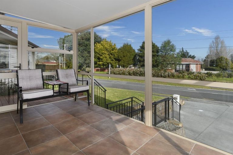 Photo of property in 2/47 Chadwick Road, Greerton, Tauranga, 3112
