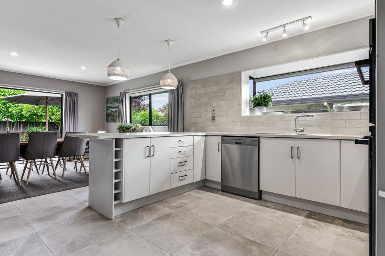 Photo of property in 17 Cherrywood Street, Pukete, Hamilton, 3200