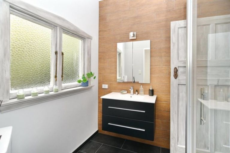 Photo of property in 42 Hinemoa Street, Spreydon, Christchurch, 8024