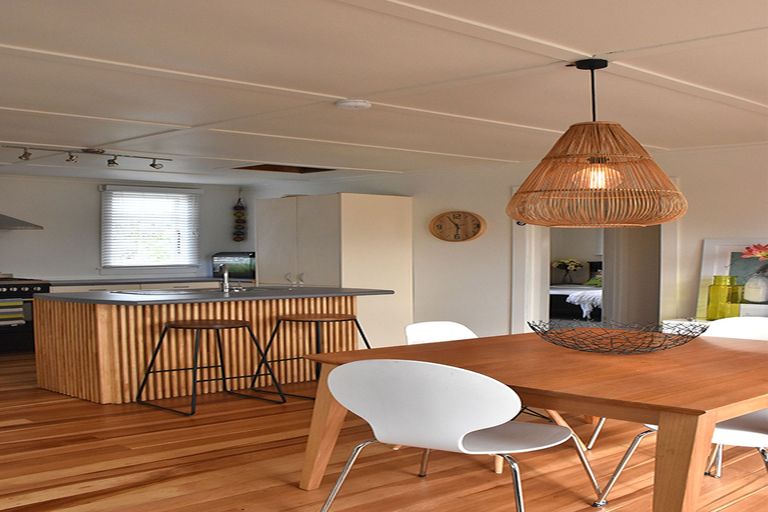 Photo of property in 19 Waitahanui Avenue, Taupo, 3330