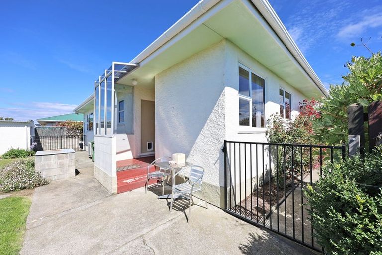 Photo of property in 19 Lismore Street, Oamaru North, Oamaru, 9400
