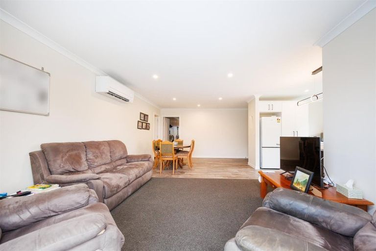 Photo of property in 51 Wilson Street, Bulls, 4818