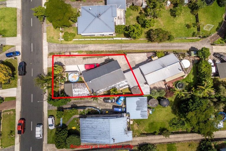 Photo of property in 21b Brian Crescent, Stanmore Bay, Whangaparaoa, 0932