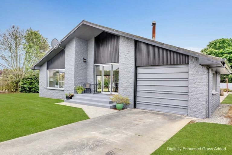 Photo of property in 15 Vera Street, Gore, 9710