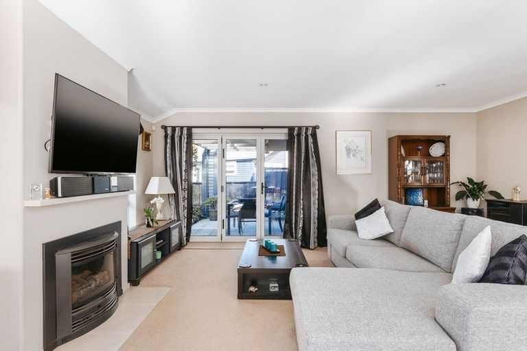 Photo of property in 3 Fremont Way, Pyes Pa, Tauranga, 3112