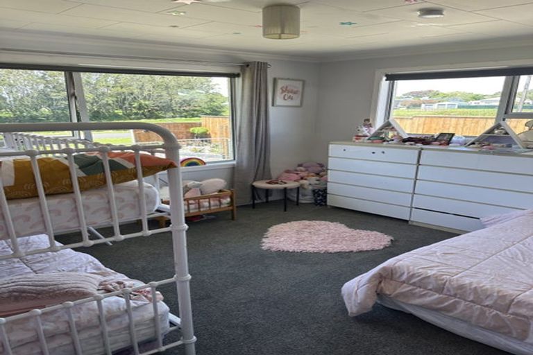 Photo of property in 31 Hutchins Street, Waitara, 4320