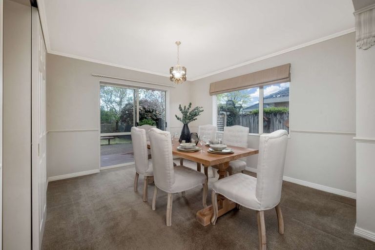 Photo of property in 28 Astoria Place, Northpark, Auckland, 2013