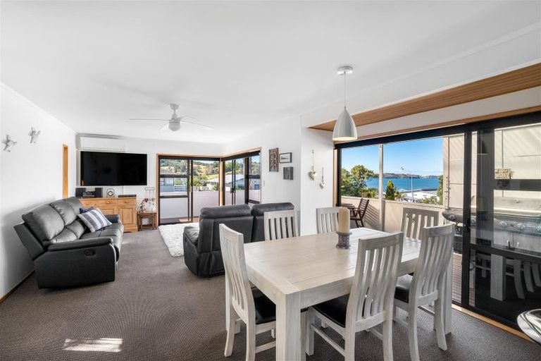 Photo of property in 6 Merehai Place, Snells Beach, 0920