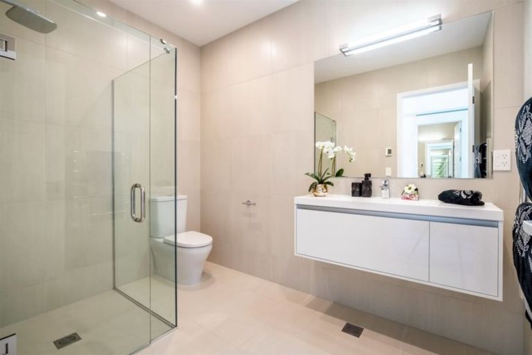 Photo of property in 16 Catalina Bay Drive, Hobsonville, Auckland, 0616