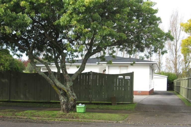 Photo of property in 18 Chesley Place, Half Moon Bay, Auckland, 2012