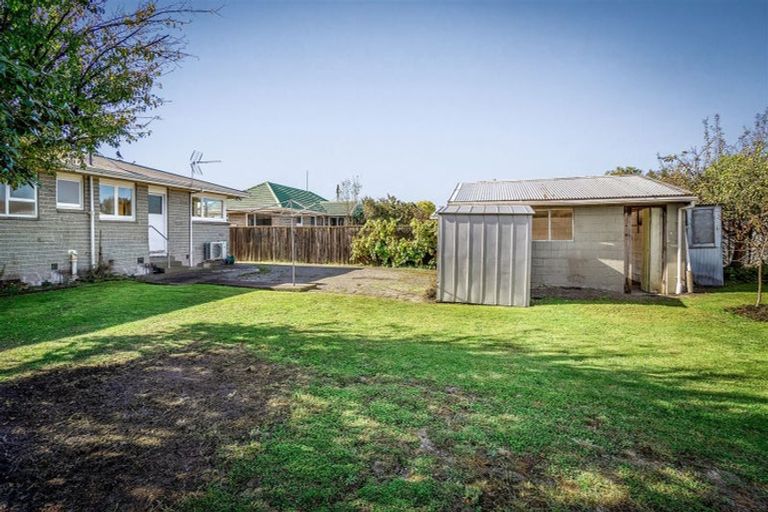 Photo of property in 229 Northbrook Road, Rangiora, 7400