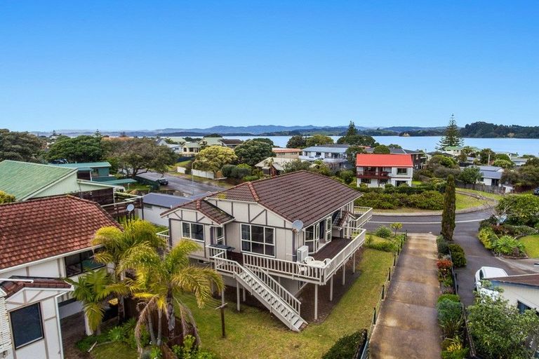 Photo of property in 9 Eruini Street, Ohope, 3121