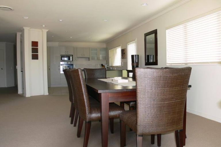 Photo of property in 4e The Dunes, Pauanui, Hikuai, 3579