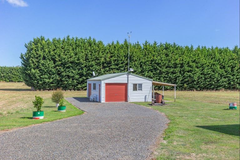 Photo of property in 146 Lindsay Road, Levin, 5510