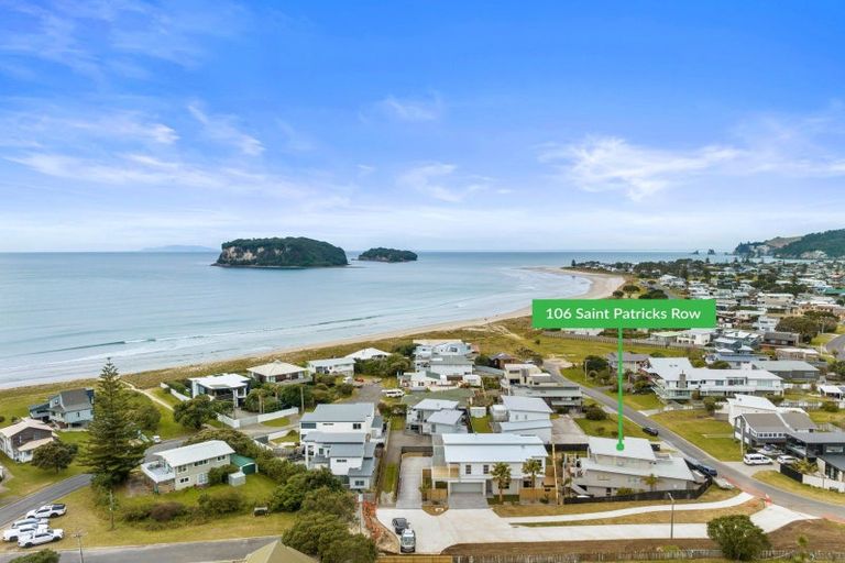 Photo of property in 106 Saint Patricks Row, Whangamata, 3620
