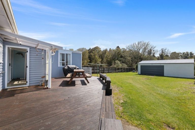 Photo of property in 10 Lear Street, Stratford, 4332