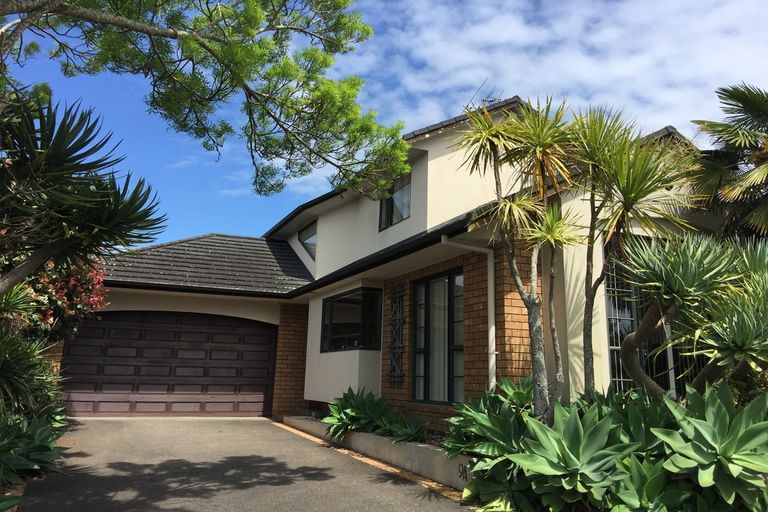 Photo of property in 1/9 Leicester Parade, Somerville, Auckland, 2014
