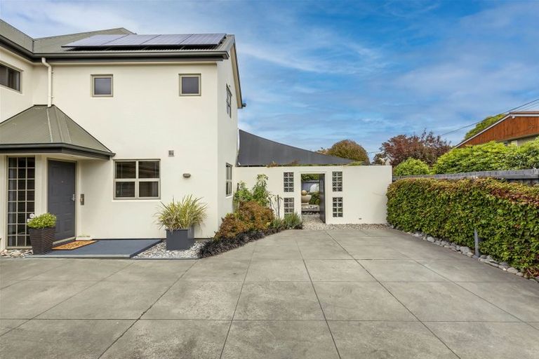 Photo of property in 133a Hamilton Avenue, Ilam, Christchurch, 8041