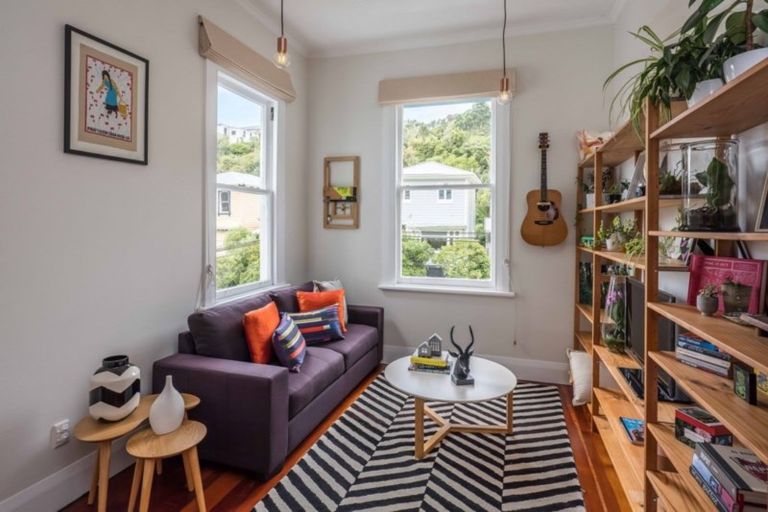 Photo of property in 46 Honiana Te Puni Street, Aro Valley, Wellington, 6021