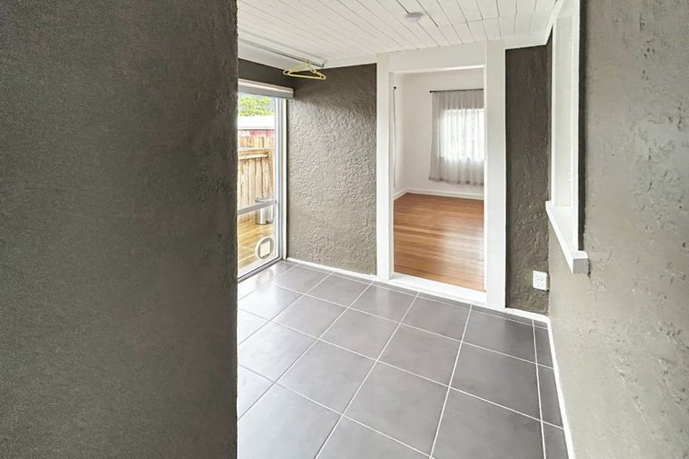 Photo of property in 37 Lyndhurst Street, Takaro, Palmerston North, 4412