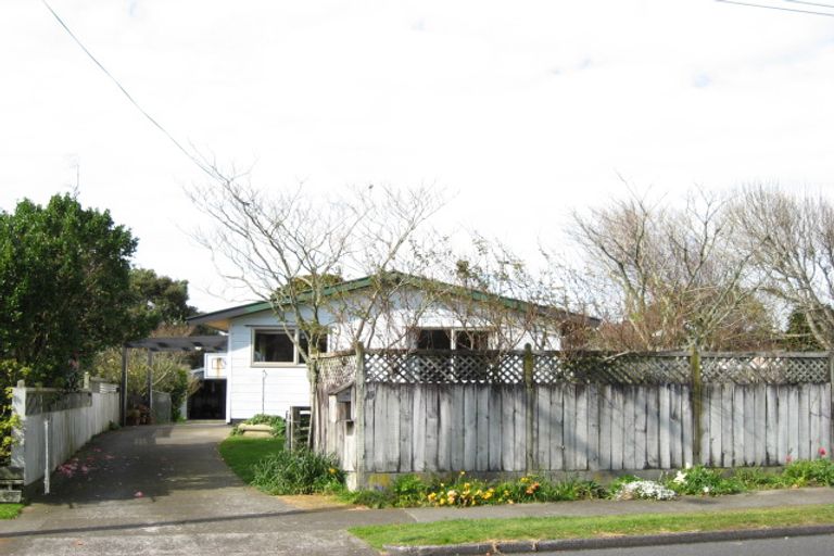 Photo of property in 18 Hua Street, Bell Block, New Plymouth, 4312